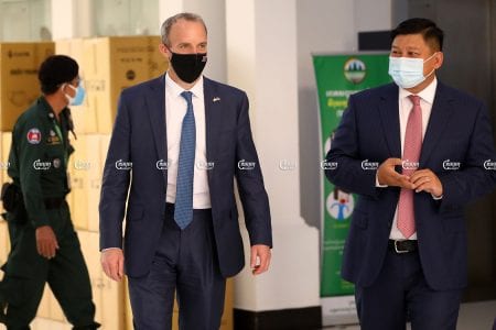 United Kingdom Foreign Secretary Dominic Raab leaves a meeting with Cambodian environment minister Say Sam Al at the Ministry of Environment in Phnom Penh, June 23. CamboJA/ Pring Samrang
