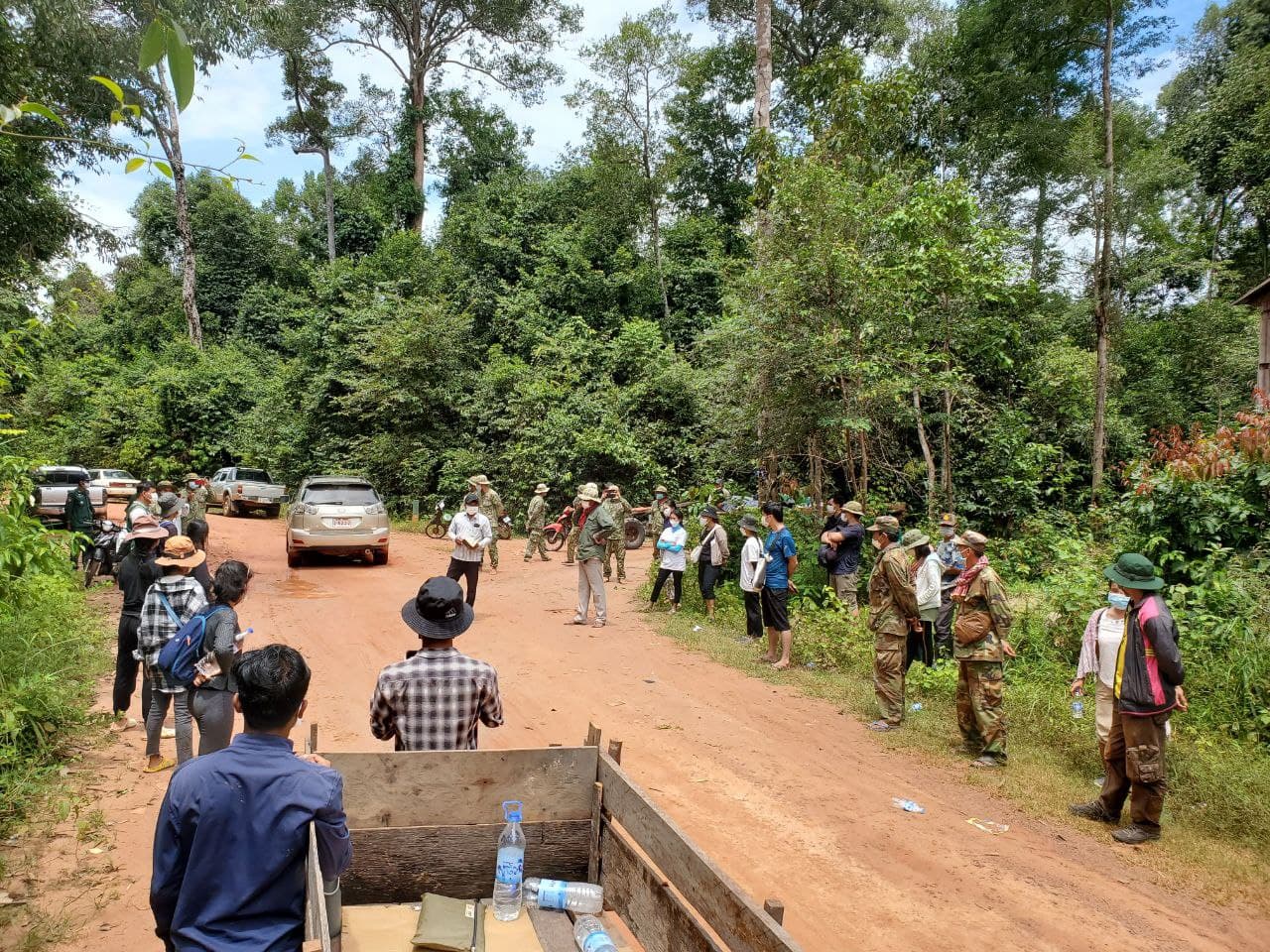 Authorities in Kampong Thom province’s Sandan district stop a youth group from visiting the O’Kbal Daun Krey community forest. Photo taken on September 25, 2021. Cheat Chan Rainsy