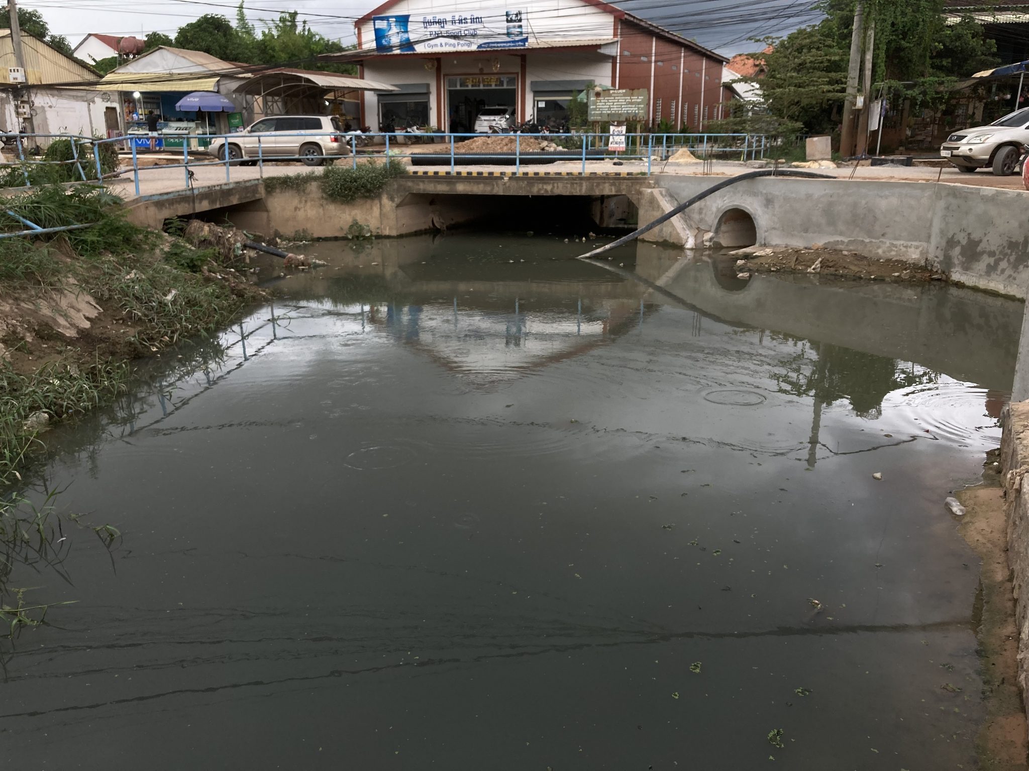 Wastewater flows into Siem Reap river. Photo taken in January 2022. Thon Ratha