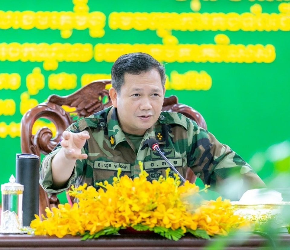 Hun Manet speaks during a meeting in Kandal province on April 23. (Hun Manet Facebook page).