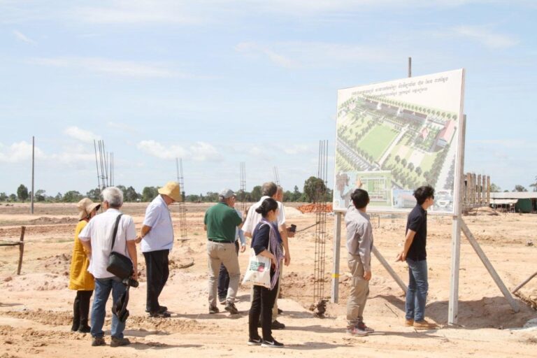 UNESCO-affiliated ICC-Angkor experts, accompanied by government officials, visit the Peak Sneng relocation site in Siem Reap on June 14, 2023. (Apsara National Authority).