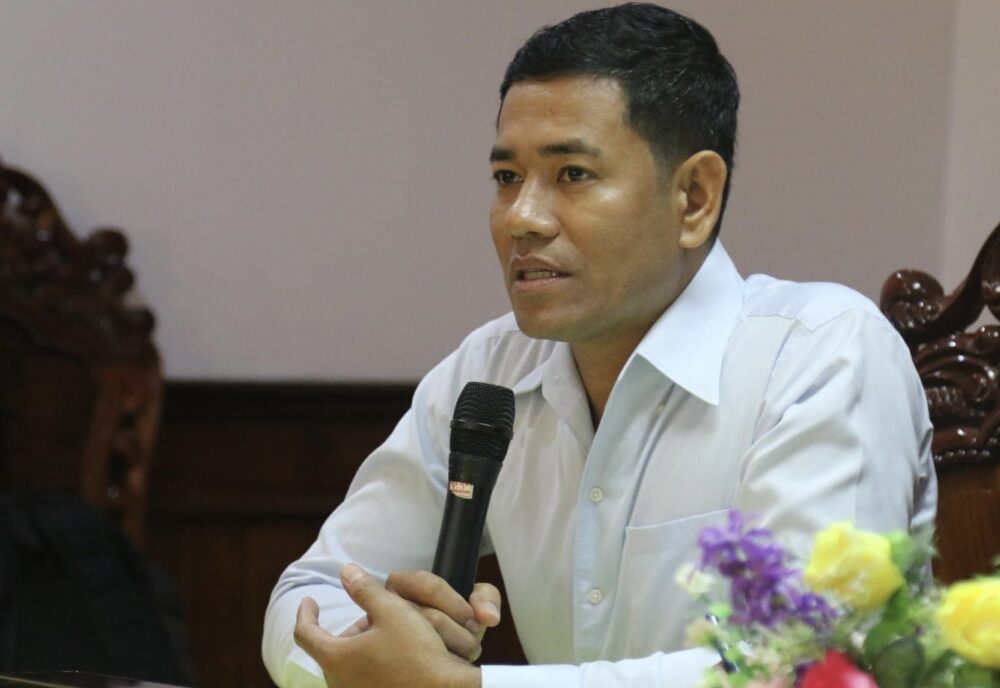 Morm Rithy, president of Cambodian Tourism and Service Workers Federation (CTSWF), addresses CLC members during the annual meeting at Battambang province on December 15, 2023. (Photo: CLC)